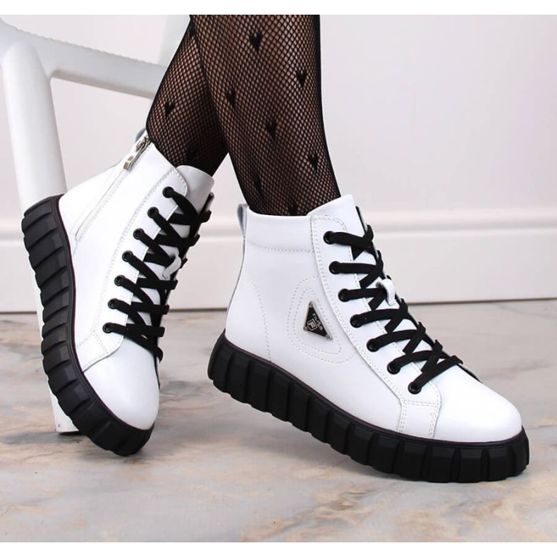 Kožené kotníkové boty na platformě Filippo W PAW382B, bílé bílý 2