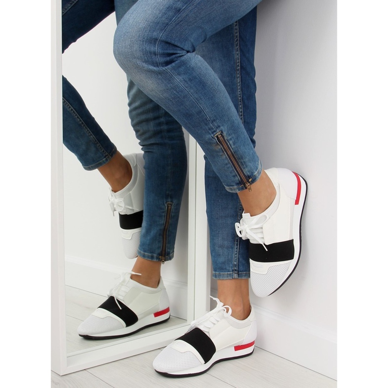 Bílé 16-515 WHITE / RED sportovní boty červené černá bílý 1