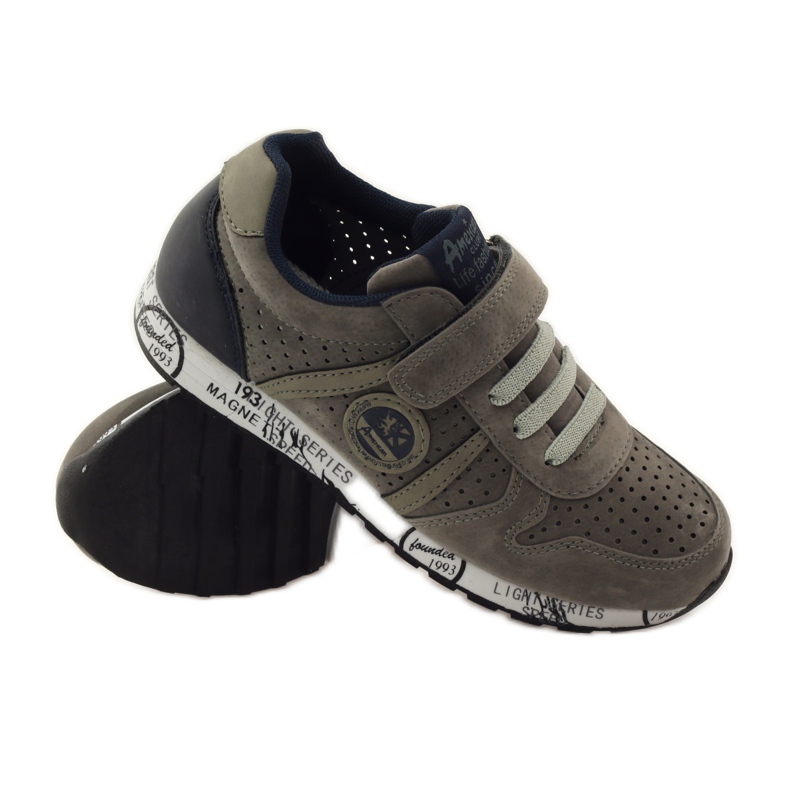 American Club Puncovaná americká sportovní kožená stélka námořnická modrá šedá 3 American Club Puncovaná americká sportovní kožená stélka námořnická modrá šedá 3