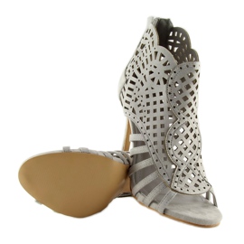 Šedé kozačky s otevřenou špičkou M286 šedá 2