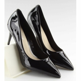 Černé lakované lodičky LEI-83 Black černá 1