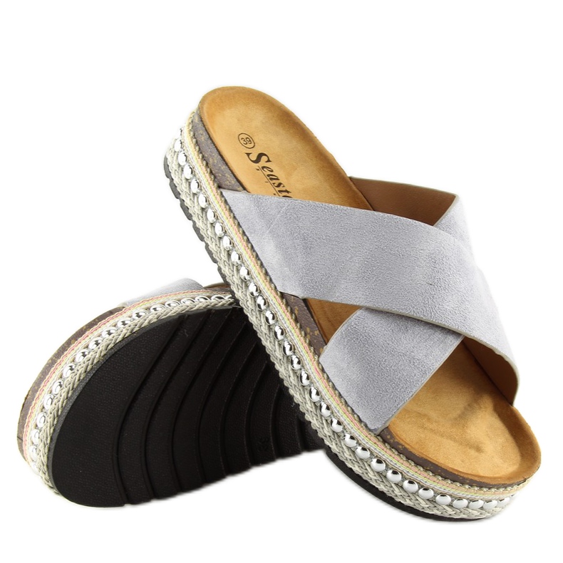 Šedé Dámské šedé pantofle CK15P šedé šedá 1