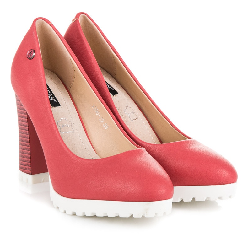 Vices čerpadla Na Platformě červené 1