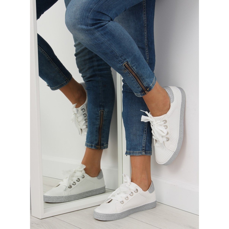 Bílé dámské tenisky AK03P White bílý 1