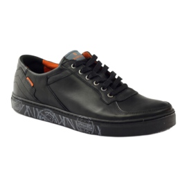 Černá sportovní obuv Badura 3361 pro muže 1