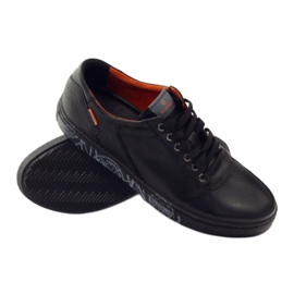Černá sportovní obuv Badura 3361 pro muže 3
