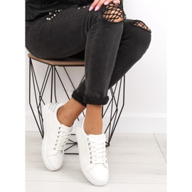 Bílé dámské tenisky SU09p White bílý 1 Bílé dámské tenisky SU09p White bílý 1