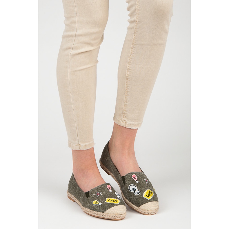 Bestelle Jarní espadrilky s nášivkami zelený 1