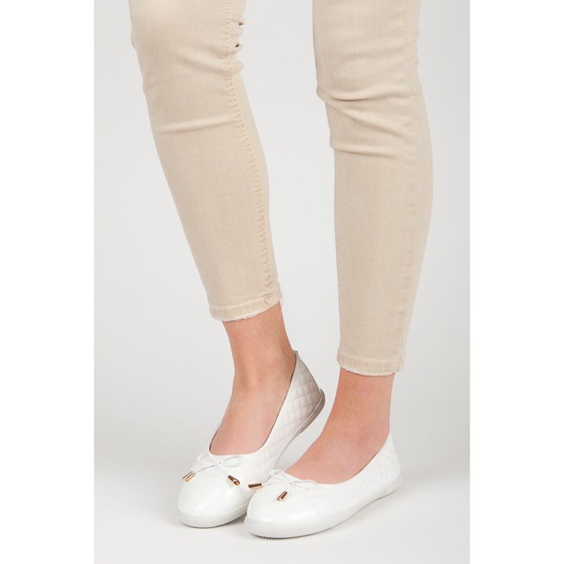 Prošívané balerínky bílý 1