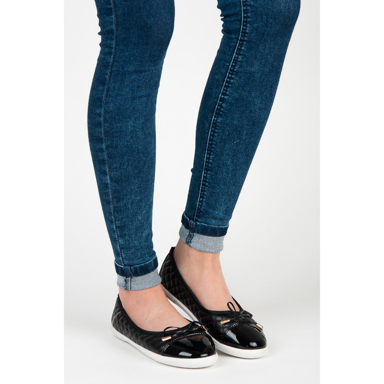 Prošívané balerínky černý 1