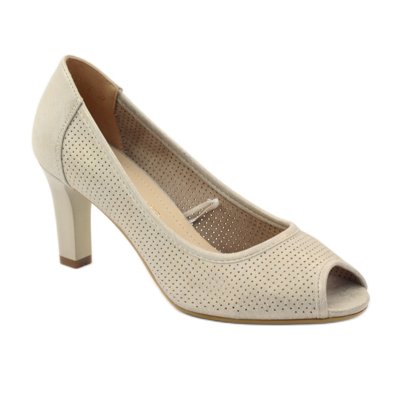 Čerpadla děrovaná Sergio Leone 232 hnědý žlutá 1