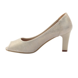 Čerpadla děrovaná Sergio Leone 232 hnědý žlutá 2