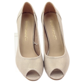 Čerpadla děrovaná Sergio Leone 232 hnědý žlutá 4