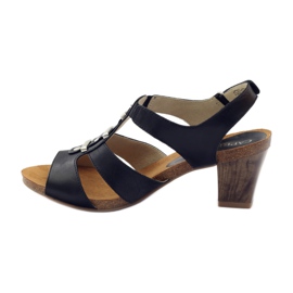 Dámské sandály se suchým zipem Caprice černé černá 2