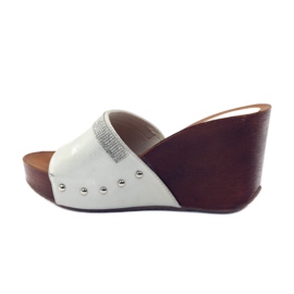 M.Daszyński Klínové pantofle Daszyński se kubickým zirkonem šedá 2