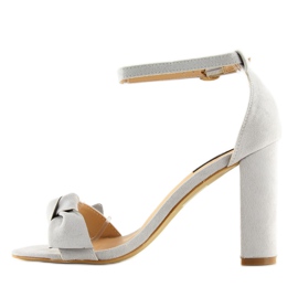 Šedé sandály na vysokém podpatku 118-11 šedá 1