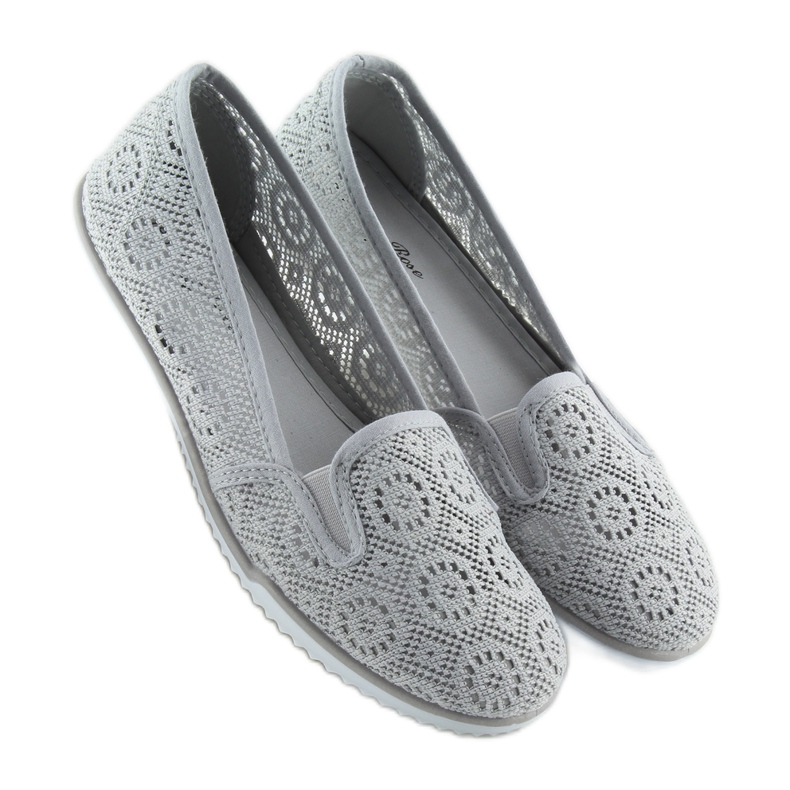 Šedá kluzná krajka MN70 šedá 1