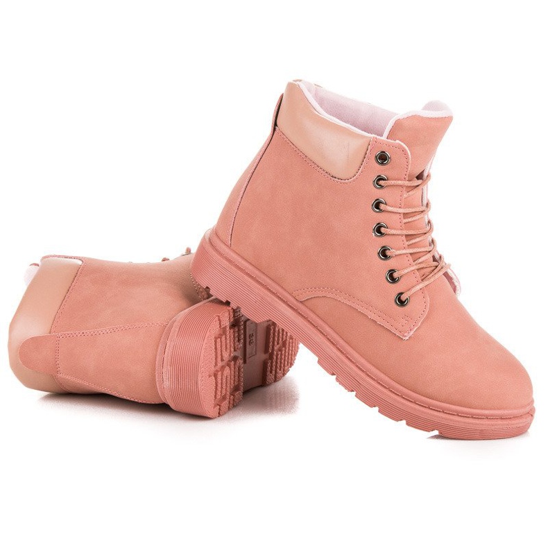 Růžoví lovci růžový 1