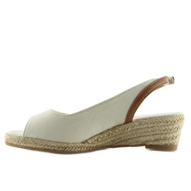 Béžové béžové espadrilky na nízkém klínovém podpatku béžový 1