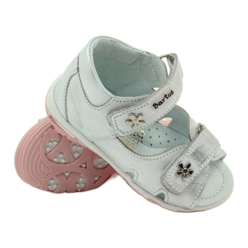 Bartuś flexibilní dívčí sandály pro stříbrnou kovovou suchý zip stříbrný 3 Bartuś flexibilní dívčí sandály pro stříbrnou kovovou suchý zip stříbrný 3
