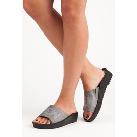 Šedé semišové pantofle vinceza šedá 2