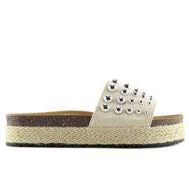 Pantofle espadrilky s béžovými cvočky S03 2