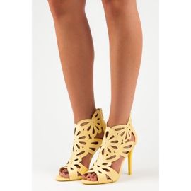 Vices Elegantní sandály se svrškem vice žlutá 1 Vices Elegantní sandály se svrškem vice žlutá 1