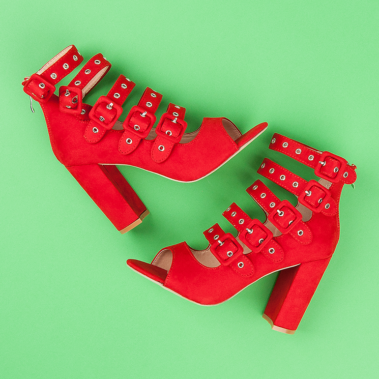 Vices Rockové sandály na sloupku svěráků červené 1