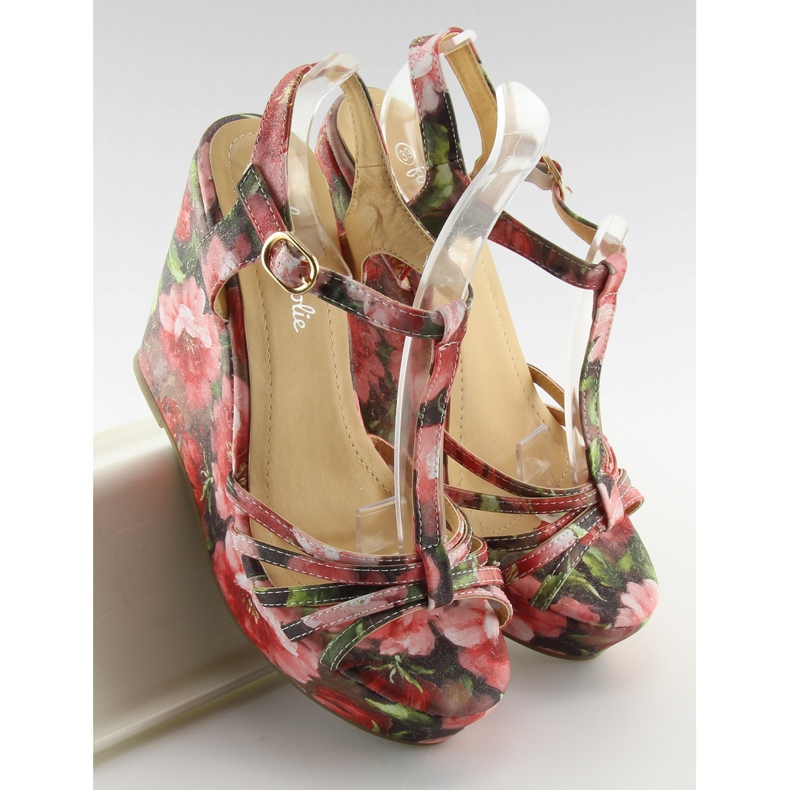 Sandály na klínku YX-17 červené 1