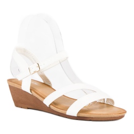 Bello Star Pohodlné sandály na klínku bílý 1