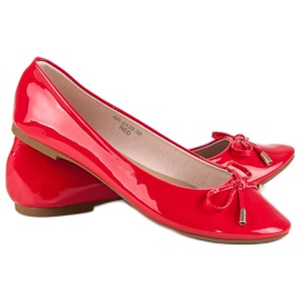 Ideal Shoes Lakované červené baleríny 2