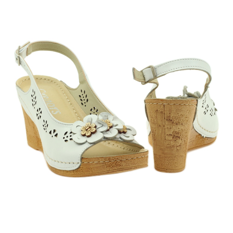 Sandály na klínu Gregors 648 bílý 3