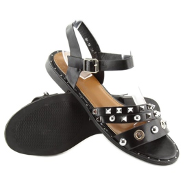 Černé sandály na ploché podrážce 99-19 černý 1