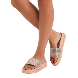 Růžové pantofle s krystaly růžový 2 Růžové pantofle s krystaly růžový 2