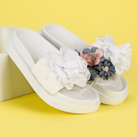 Seastar Dámské pantofle Flowers bílý 5