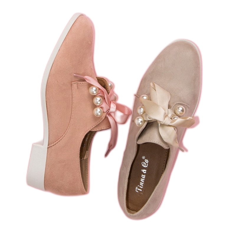 Tina&Co Vázané brogy s perlami hnědý 1 Tina&Co Vázané brogy s perlami hnědý 1