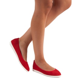 Sun Color Prolamované semišové baleríny červené 2 Sun Color Prolamované semišové baleríny červené 2