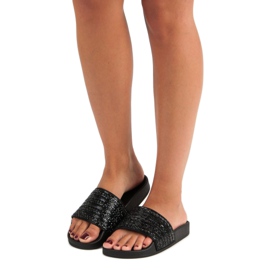 Elegantní černé pantofle černý 2