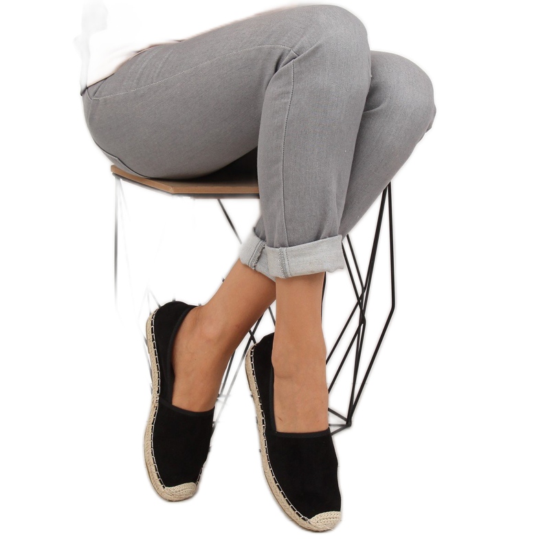 Klasické černé espadrilky BB05P černá 1