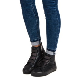 Černé tenisky s gumičkou černý 1