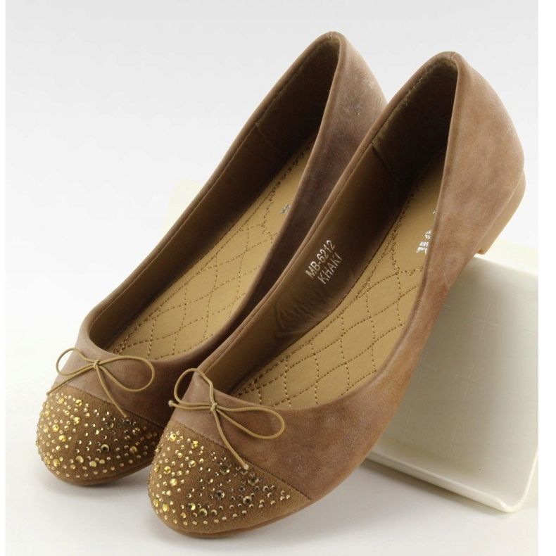 Baleríny s MB-6212 khaki tryskami 1