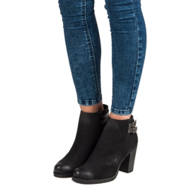 Show It Klasické kozačky na sloupek černý 1