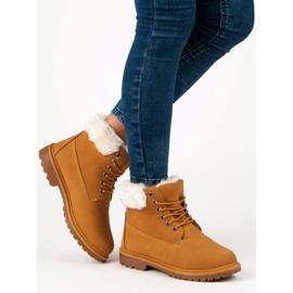 Seastar Lovci velbloudů žluť 1