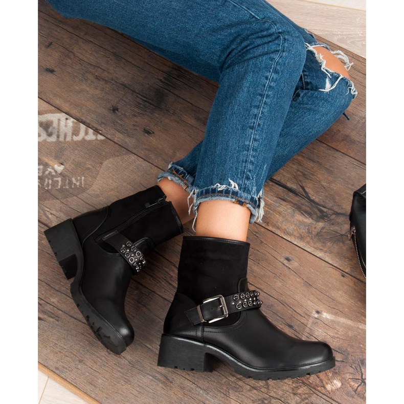 Teplí černí dělníci černá 1