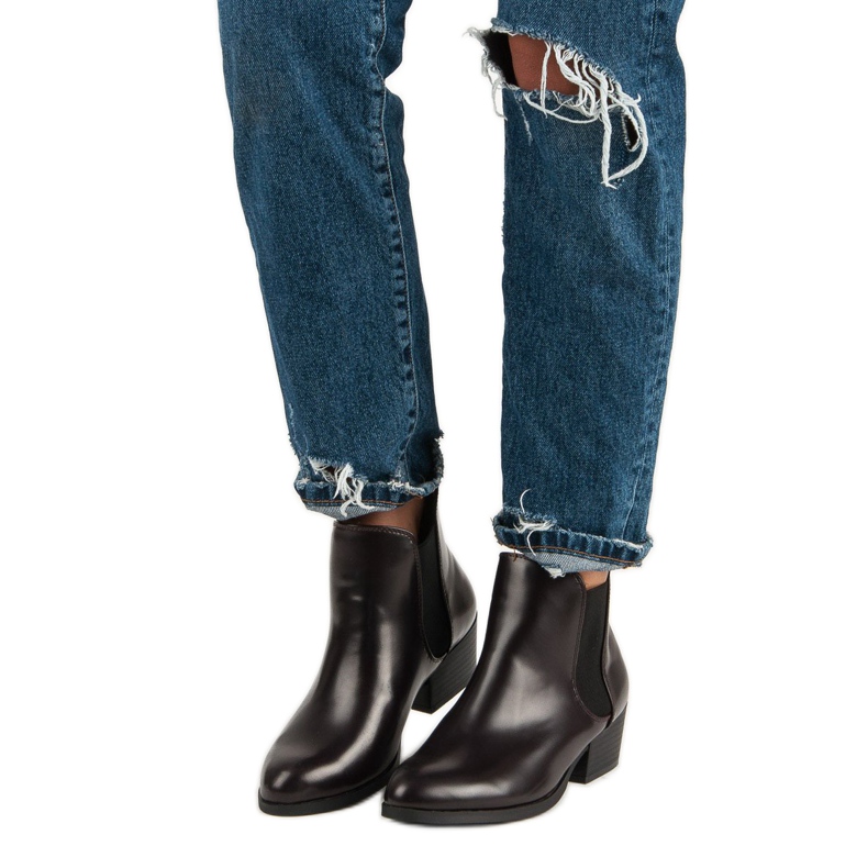 Corina Tmavě vínové chelsea boty na vysokém podpatku černá červené 2