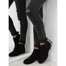 Černé dámské Chelsea boty 3740 Black černý 2