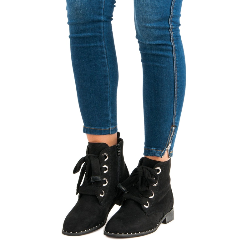 Semišové šněrovací boty černá 1