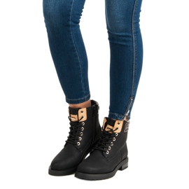 Juliet Černí lovci černá 1