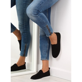 Černé nazouvací tenisky LA08P černá 1