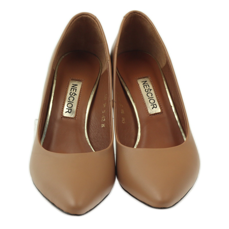 Čerpadla na sloupku Neścior 042-H vícebarevný 3 Čerpadla na sloupku Neścior 042-H vícebarevný 3